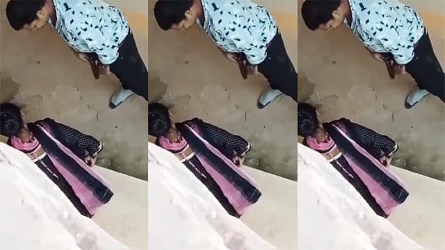 Uncle Girl Sex Behind Bus Stop On Highway Viral MMS